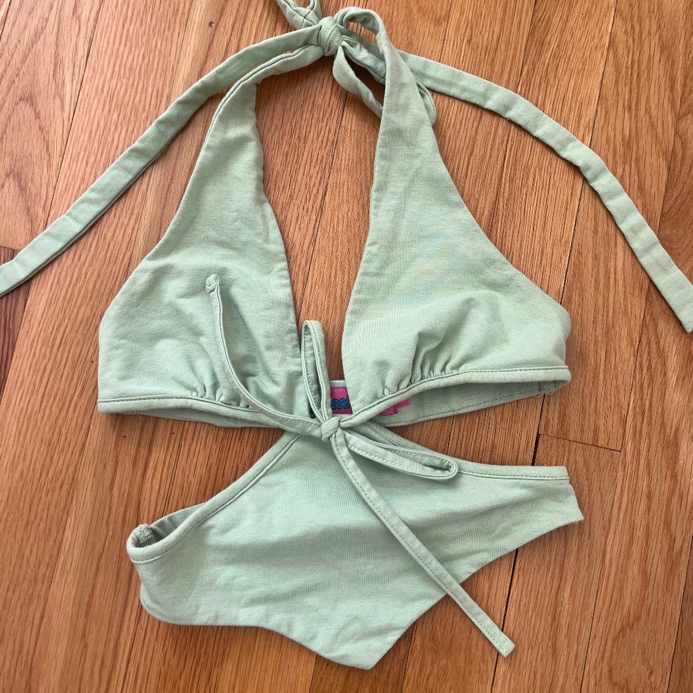 EDIKTED TOP